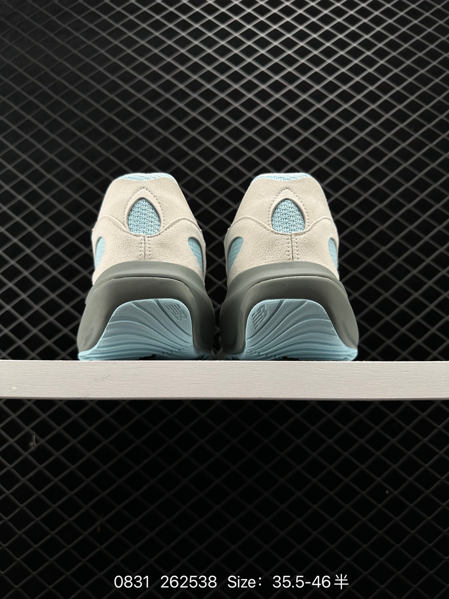 New Balance Warped Runner